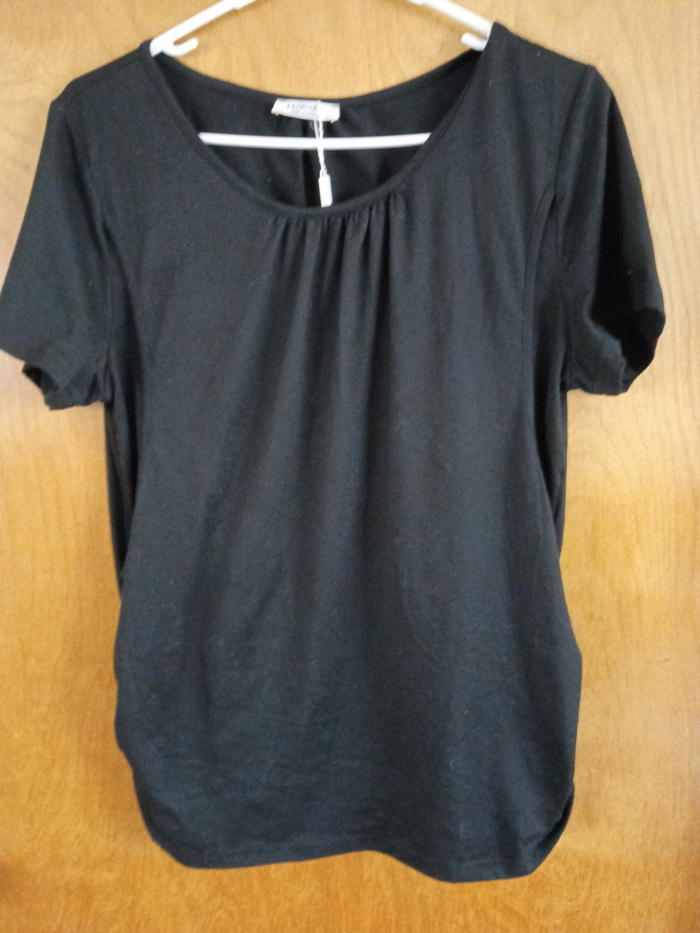 Ekouaer Nursing Top